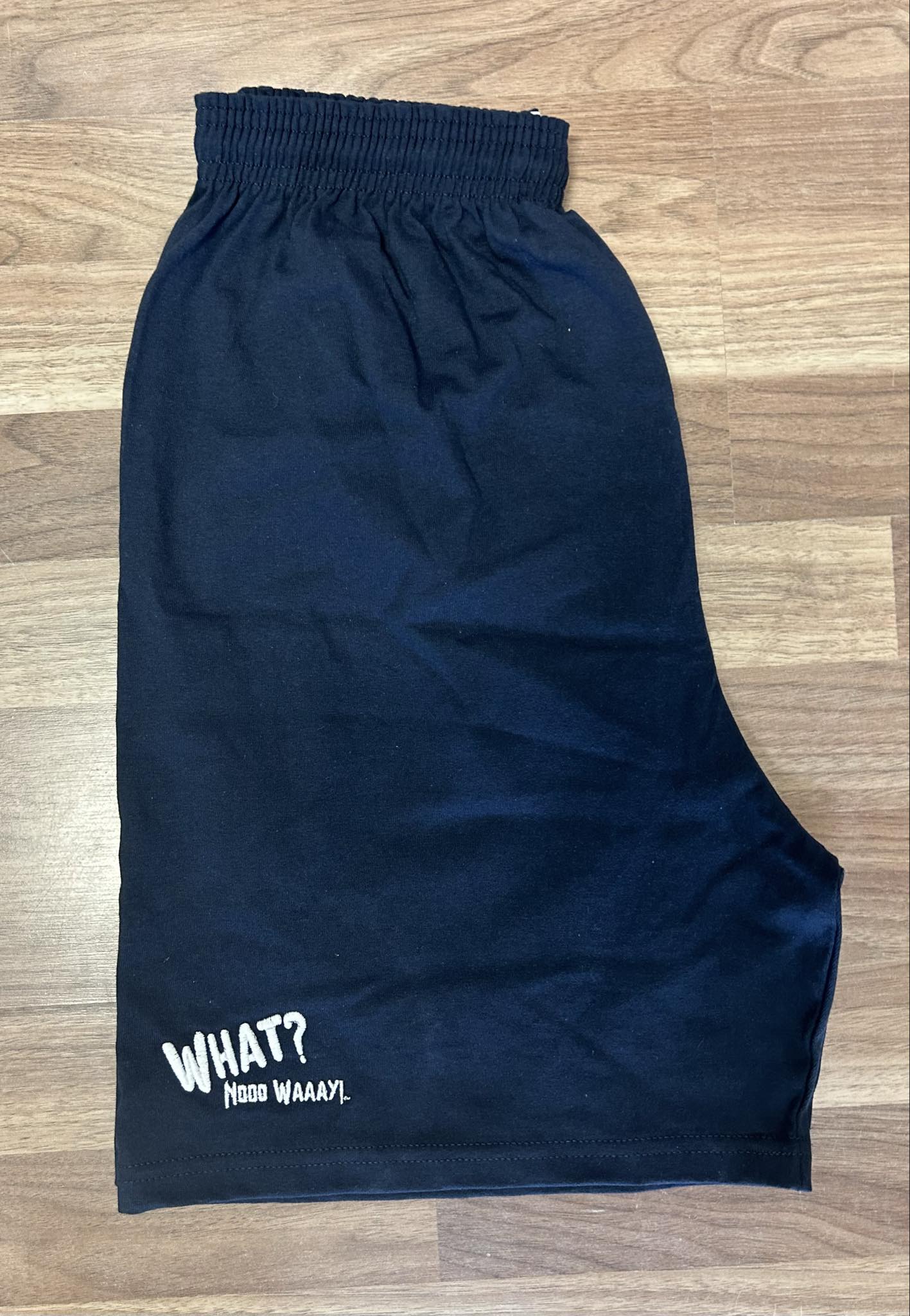 ** SALE ** Shorts- WNW embroidered